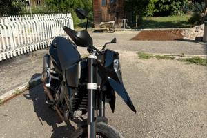 KTM 690 SM supermoto