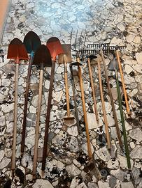 Lotto 12 Attrezzi da Giardino e Orto