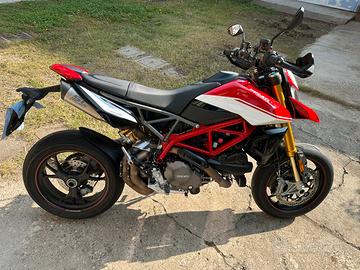 Hypermotard 950 sp