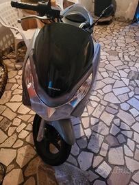 PCX 125