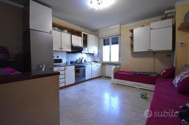 3 LOCALI A CASTIGLIONE DELLE STIVIERE