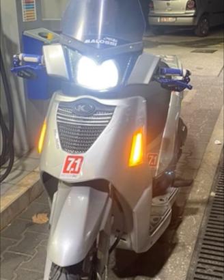 Kymco People 50