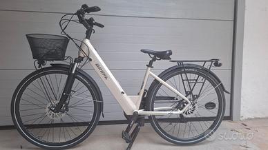 Bicicletta elettrica DONNA 💯🤩