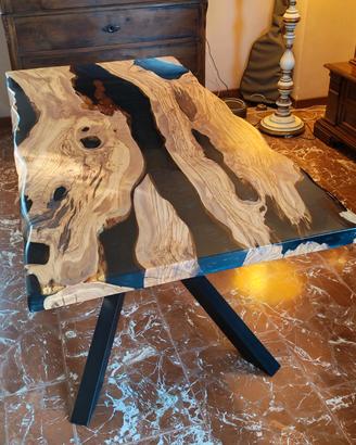 🌿 Tavoli in legno e resina personalizzati 