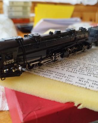 Locomotiva Cab Forward in scala n ottone