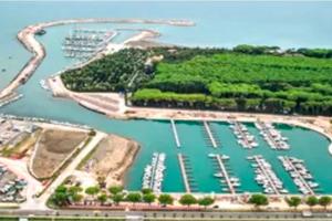 Posto barca 10mt Porto di Cecina