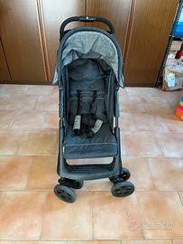 passeggino marca Hauck fino a 25 kg