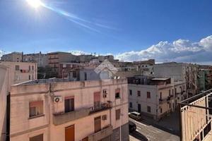 4 LOCALI A CAGLIARI