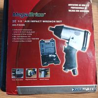 Avvitatore pneumatico ad impulsi con bussole