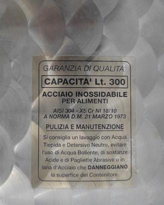 Kit per vino (botti acciaio, torchio, pigiatrice)