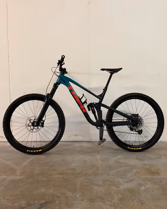 Trek Slash 8 Gen.5 taglia M/L 2022