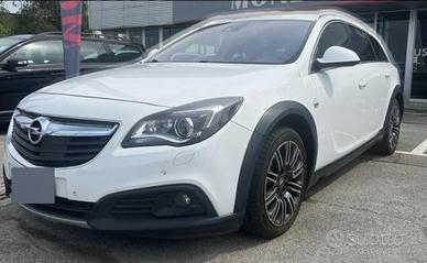 opel insignia country 2.0 cdti 163cv 4x4 automa (2