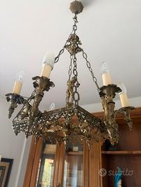 Lampadario 8 luci in bronzo/ottone stile classico
