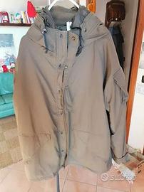 Completo antipioggia x giardino € 10