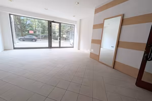 ROVERETO CENTRO: UFFICIO A PIANO TERRA