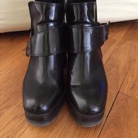 Stivaletti in ecopelle neri