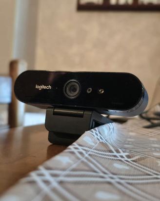 Logitech Brio 4K Stream Edition webcam con cavo