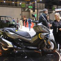 VOGE SR450X IN ARRIVO NEW 2026 CHIAMA 3495023588