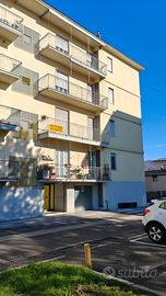 Privato vende trilocale -no agenzia -