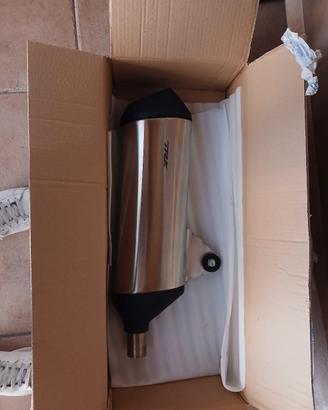 i scarico benelli trk 702