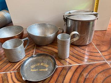 Oggetti in metallo vintage antiquariato