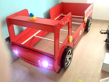 LETTO CAMION DEI POMPIERI