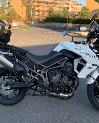 Triumph Tiger 800 XRt 2018 33.728km Full Optional