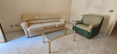 Divano letto 3 posti + poltrona letto 1 posto
