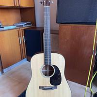 Martin D18