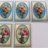34)      21 FRANCOBOLLI SERIE FIORI ITALIA A 30€