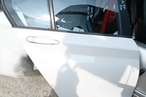PORTA / PORTIERA USATA POST. DX BMW S 1 F 20