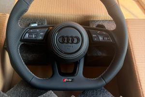 Volante  Audi rs completo di tutto