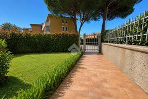 VILLA A SCHIERA A MASSA MARITTIMA
