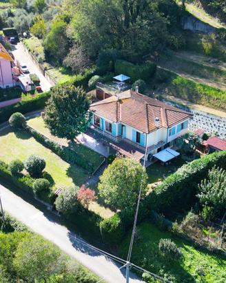 Villa La Meridiana - bifamiliare 345mq 2 unità