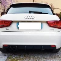 parauti posteriore audi A1  anno 2011