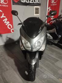 Yamaha T Max IE