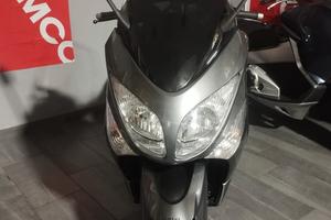 Yamaha T Max IE