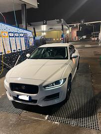 Jaguar xe R sport