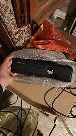Xbox 360 slim x pezzi di ricambio + kinnect +gioco