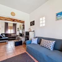 3 LOCALI A TRINITÀ D'AGULTU E VIGNOLA