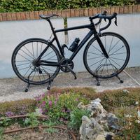 Bici da corsa Dedacciai in carbonio