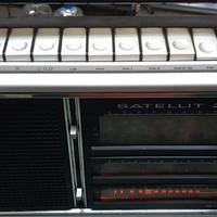 RADIO GRUNDIG SATELLIT 