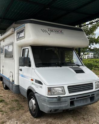 Mobilvetta Icaro 5L Iveco Daily 35-12, 7 posti