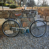 Bici vintage d'epoca con freni a bacchetta