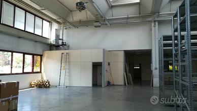 Immobile di 900 m² a Casalecchio di Reno