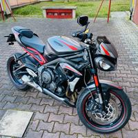 Triumph Street Triple R