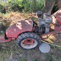 Falciatrice Bucker con motore Cotiemme