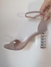 Sandali gioiello tacco a blocco Madden Girl 37