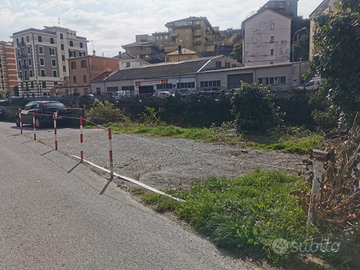 Parcheggio auto scoperto Varazze