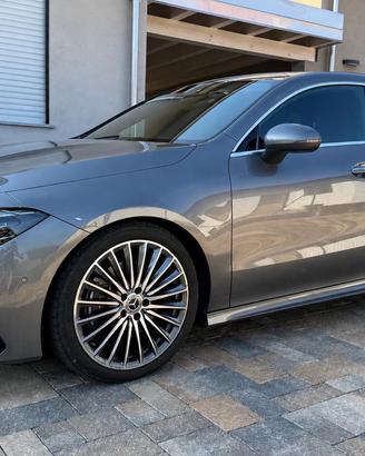 Mercedes CLA 200 D Shooting Brake AMG